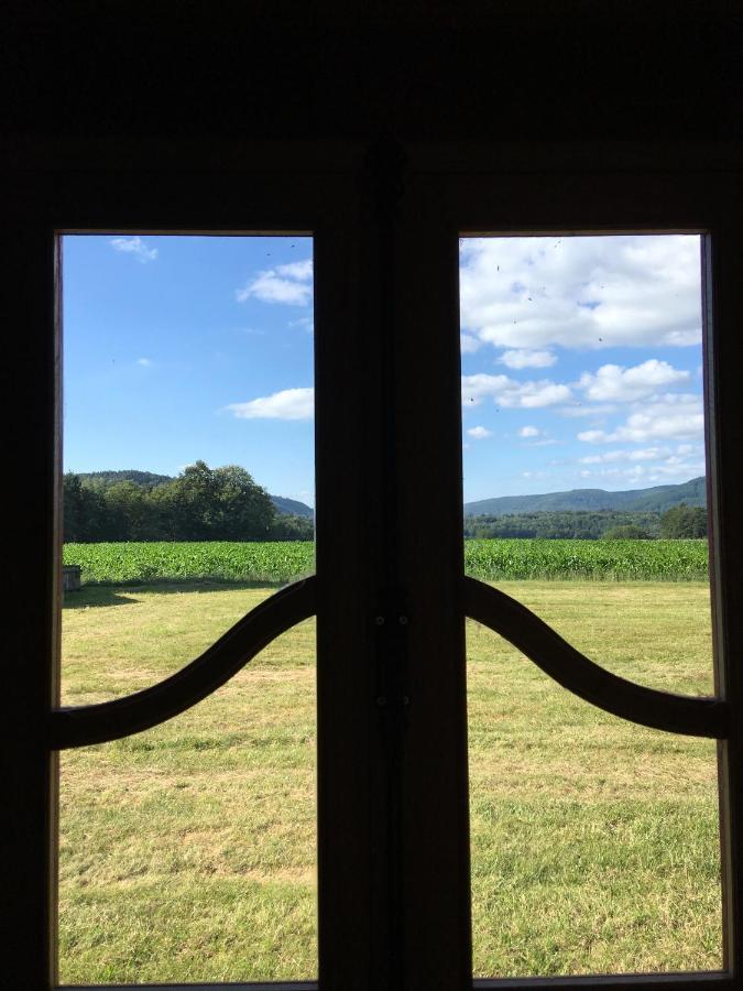 Gite Et Roulotte Dans Les Vosges Remiremont Zewnętrze zdjęcie
